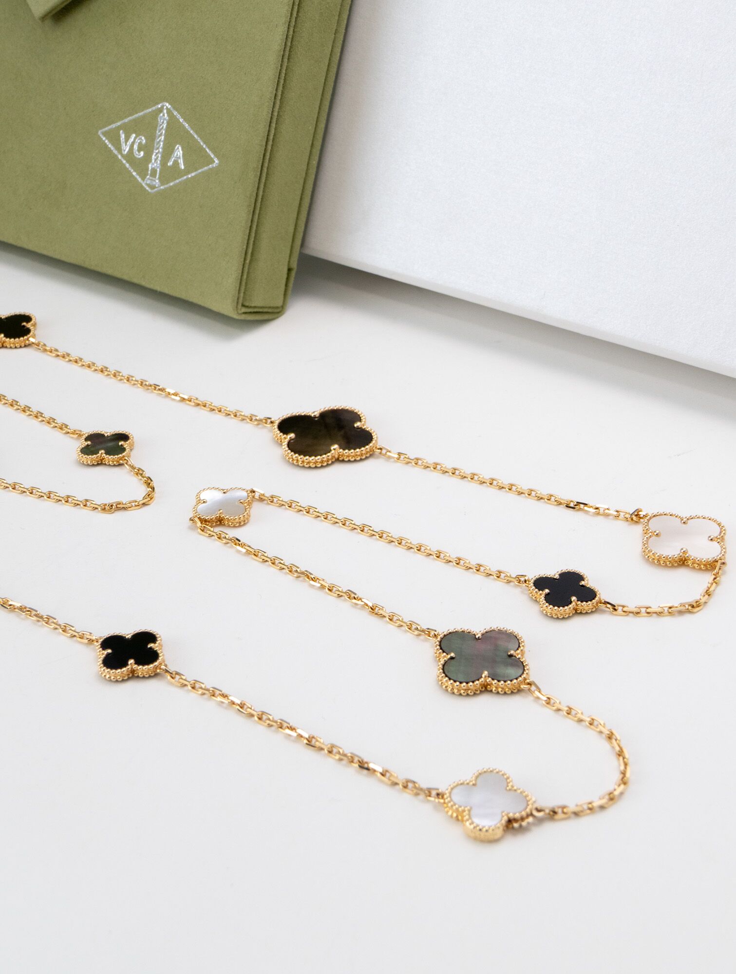 Van Cleef & Arpels Necklace 16-Motif Magic Alhambra Long Necklace